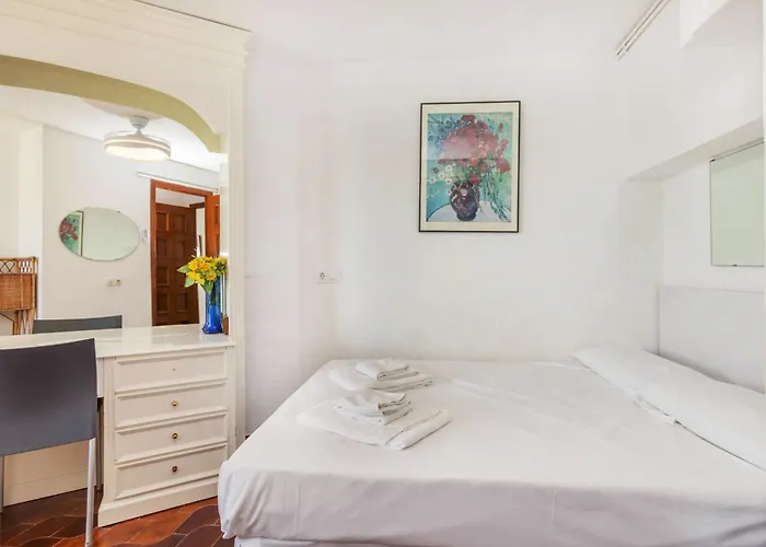 Groc By Interhome